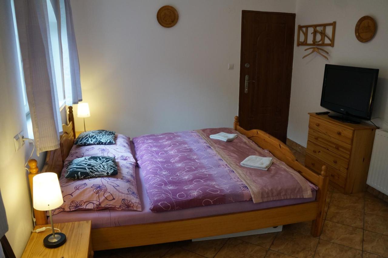 Penzion Kutil Trojanovice Frenstat pod Radhostem ภายนอก รูปภาพ